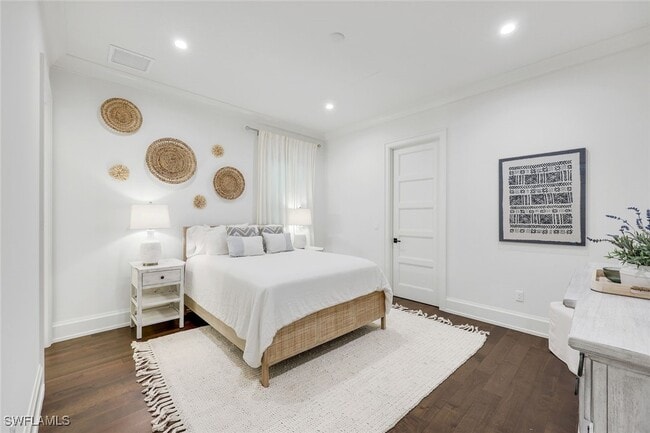 Building Photo - 3200 Crayton Rd