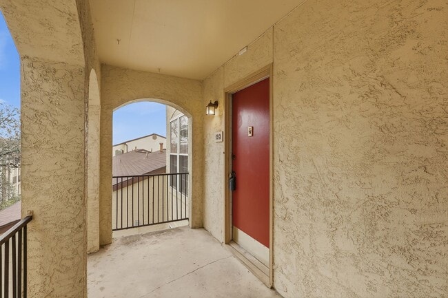 Photo - 8702 Village Dr