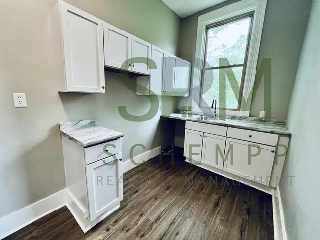 Photo - 2708 W Main St Unit 2