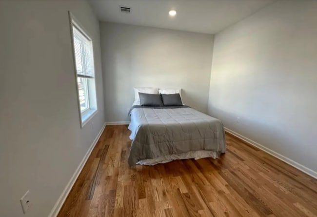 Photo - 558-562-562 Court St Unit 2 Left