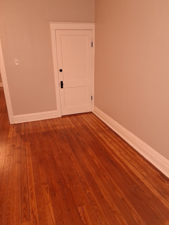 Photo - 520 Fassen St