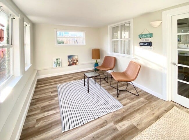 Photo - 3/2 Beachside Bungalow with Garage!