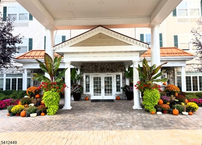 Photo - 41 Springfield Ave