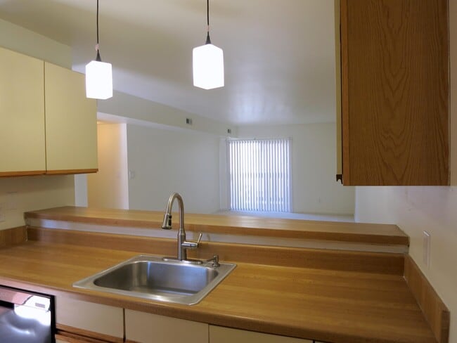 Photo - 1002 Linden Ave