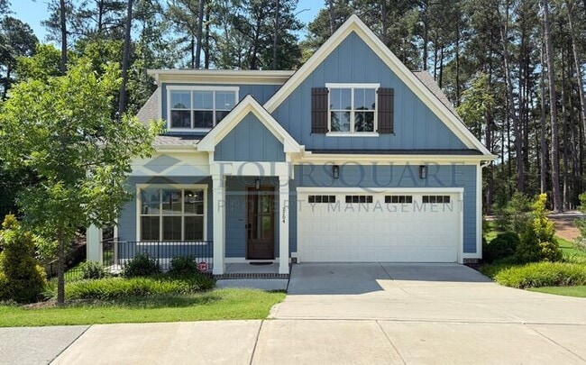 Building Photo - Beautiful 3-Bedroom Home with Loft, Screened Deck & Fenced Backyard – Convenient to Duke Univers...