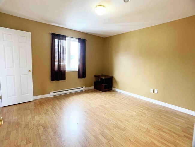 Photo - 47 Branscombe St