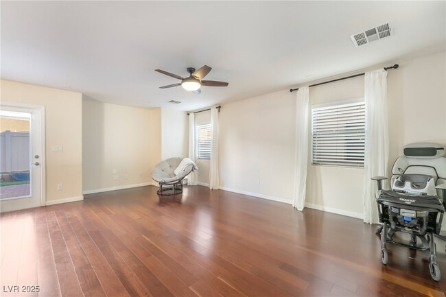 Photo - 6496 Chettle House Ln