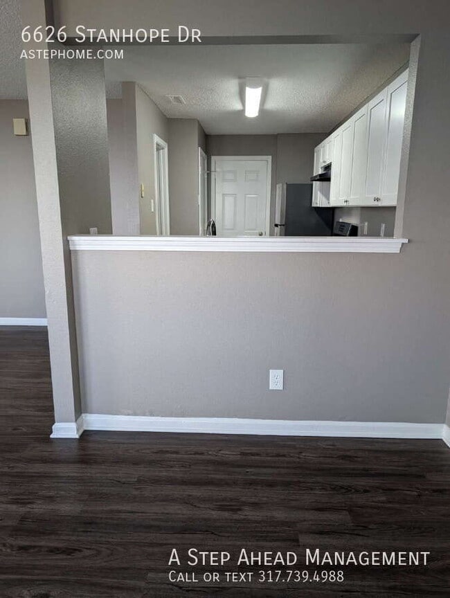 Photo - 6626 Stanhope Dr