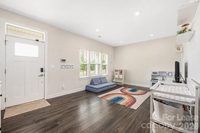 Photo - 1636 Tundra Ln