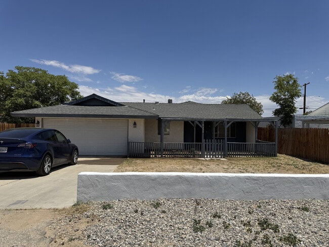 Photo - 6135 Mojave Ave Casa