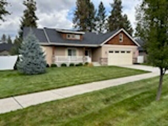 1485 Chestnut Wy