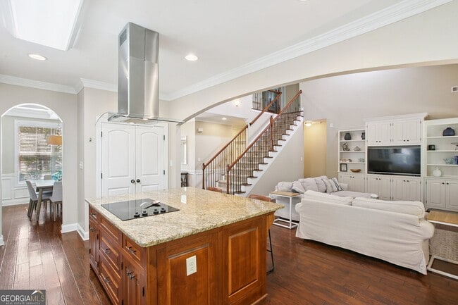 Photo - 728 Gittings Ave