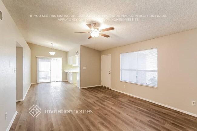 Photo - 1981 N Iowa St