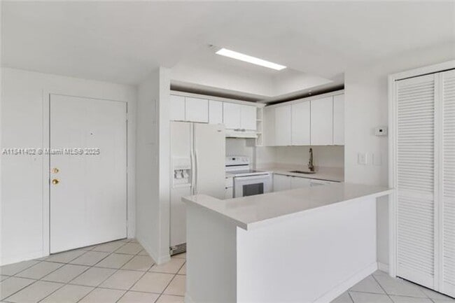 Photo - 3500 Coral Wy Unit 3500 Coral Way  1207