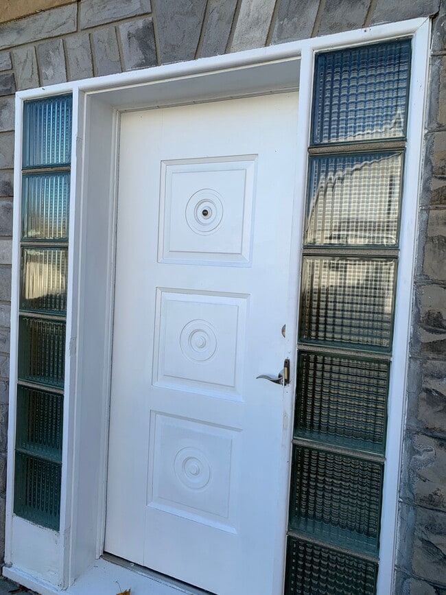 Photo - 324 Russell Ave Unit 1