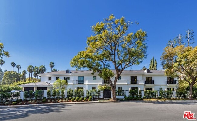 Building Photo - 927 Whittier Dr Rental