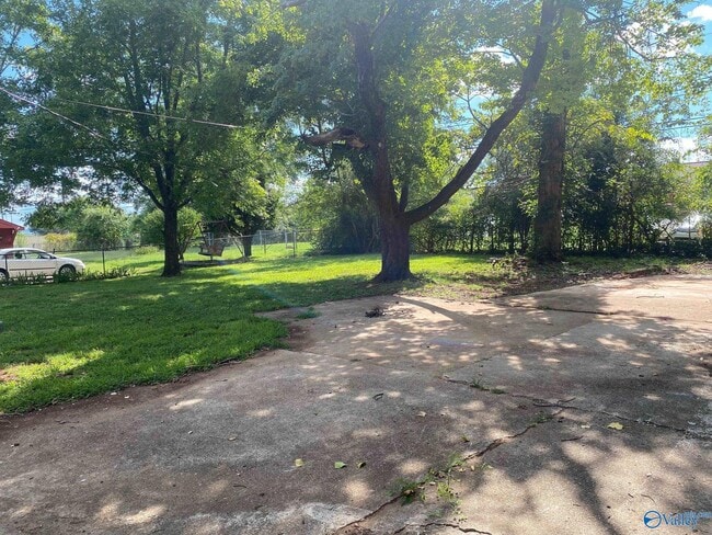 Photo - 3609 Lakewood Dr NW