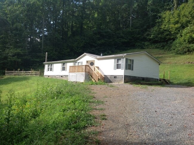 Building Photo - 700 TN-394 Rental