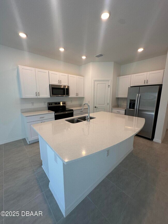 Photo - 180 Riverfront Wy