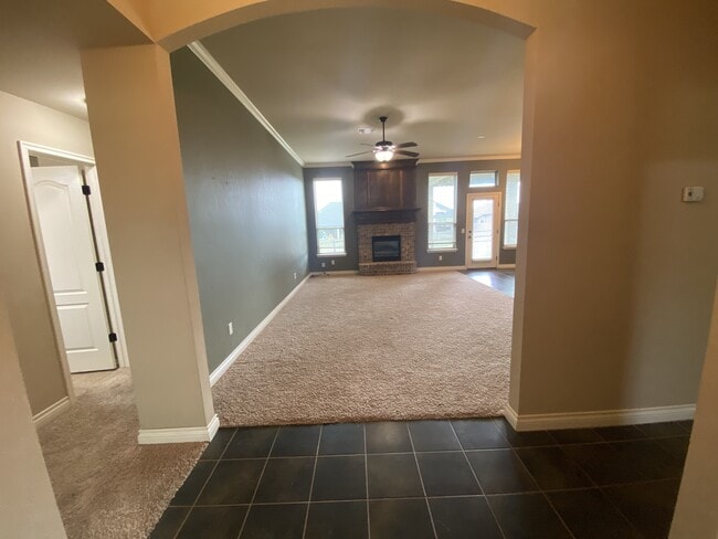 Photo - 3817 Kings Canyon Rd