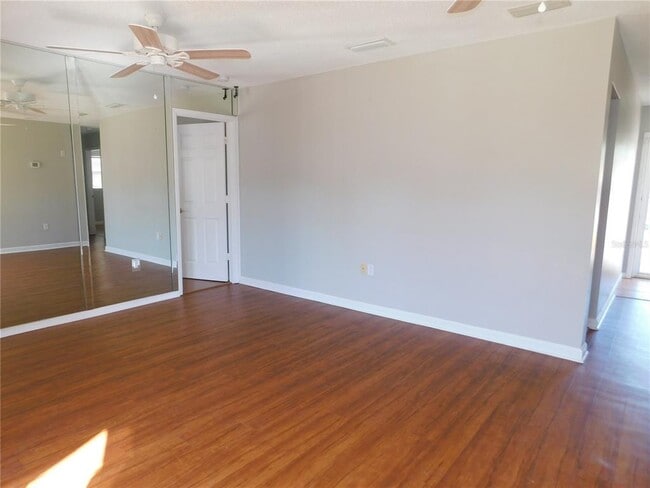 Photo - 508 65th Ave W