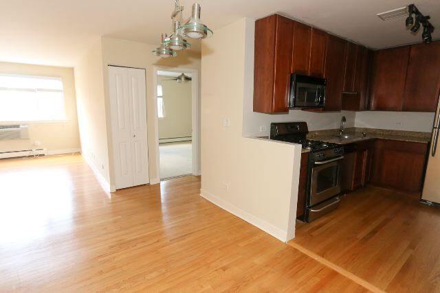 Photo - 630 W Wrightwood Ave Unit 805