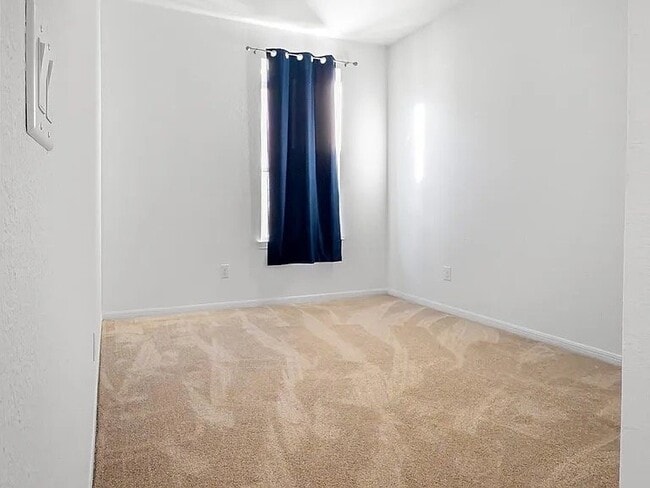 Photo - 10222 Clearwick St