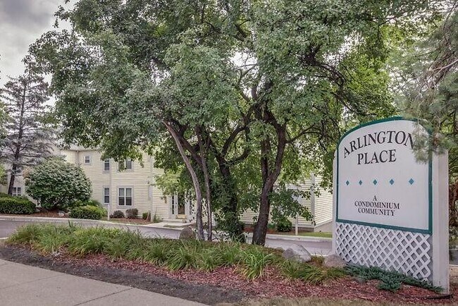 Photo - 2221 S Huron Pkwy Unit 4