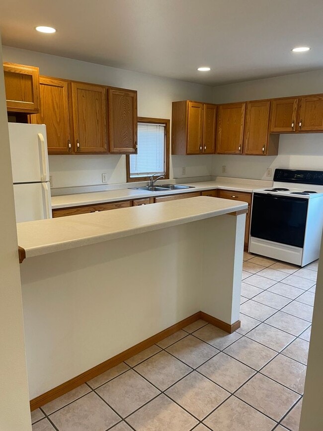 Photo - 1214 S Dewey St Unidad 1214 1/2