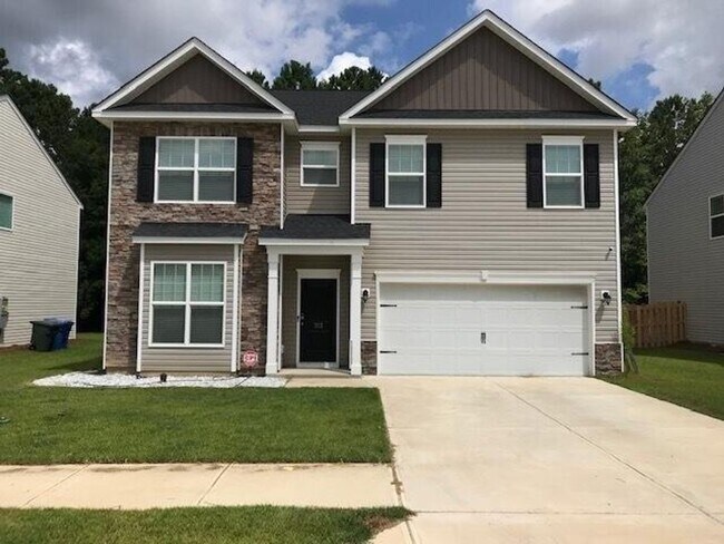 Photo - 4Bed/2.5Bath 2729 sq ft home located in Burnside Farms
