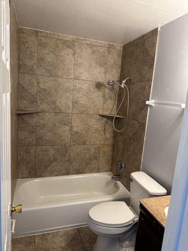 Photo - 2984 Myra St Unit 3