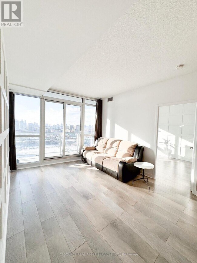 Photo - 121 McMahon Dr Unit 3110