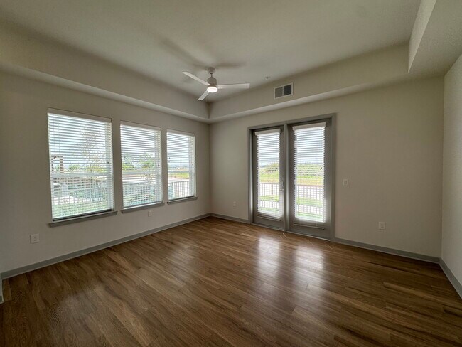 Photo - 4700 Lakeside Holw St Unit 9107