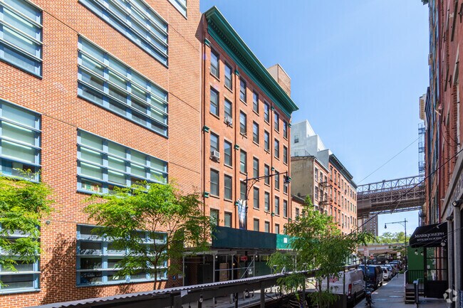 Photo - Seaport Mews