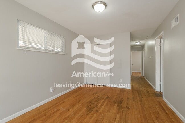 Photo - 6606 Boles Ave