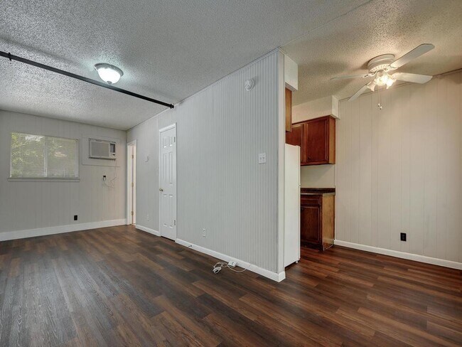 Photo - 4712 Depew Ave Unit 202