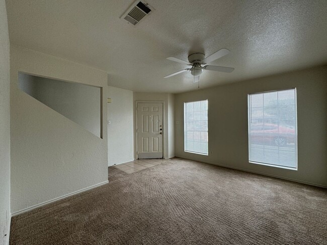 Photo - 4207 Deek Dr Unidad Apt A