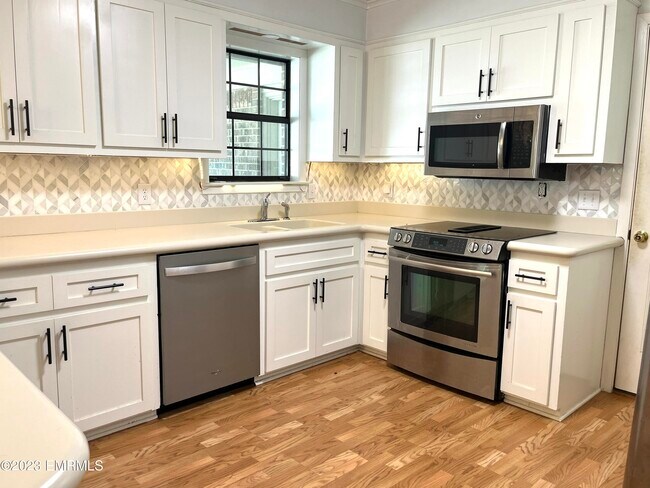 Photo - 4500 Russell Topton Rd