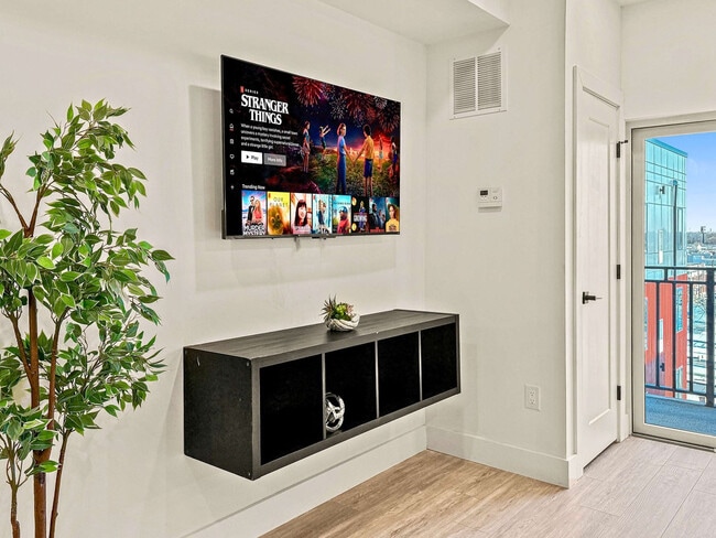 Photo - 2400 E Huntingdon St Unidad ID1231679P