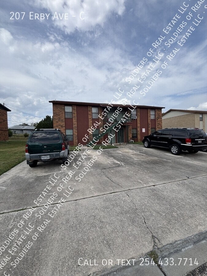 Photo - 207 Erby Ave Apartamento Unidad C