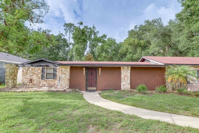 Photo - 2960 Leslie Dr