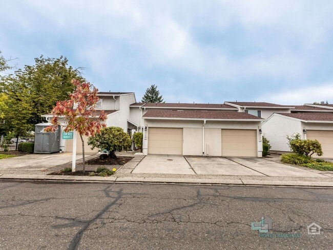 Photo - Inviting 2-Bedroom, 2.5 Bathroom Home in G...