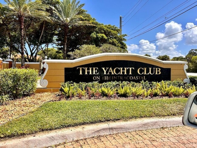 Photo - 127 Yacht Club Way Unit 109