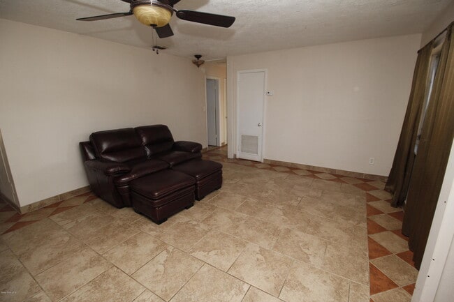 Photo - 141 Sea Gull Dr