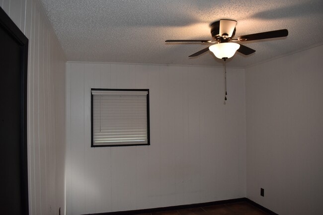 Photo - 3613 E 14th St