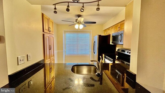 Building Photo - 18927 Birdseye Dr Rental