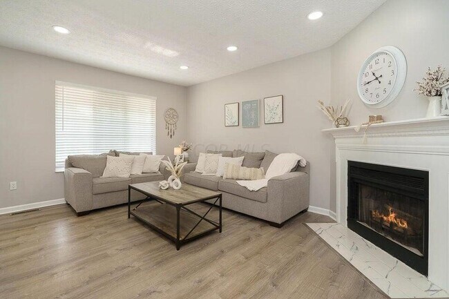 Photo - 7867 Meadowhaven Blvd Unit 57