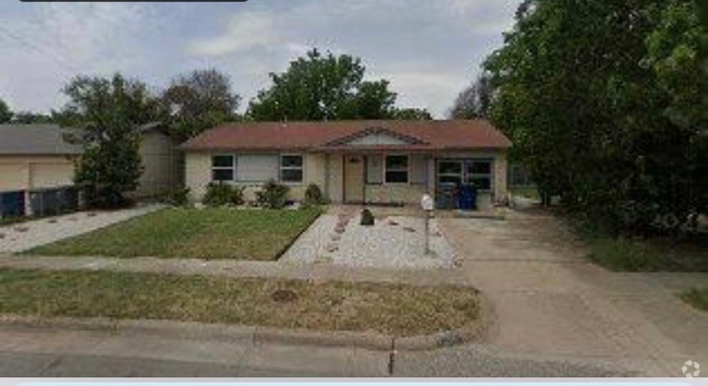 Building Photo - 7305 Albert Williams Dr Rental