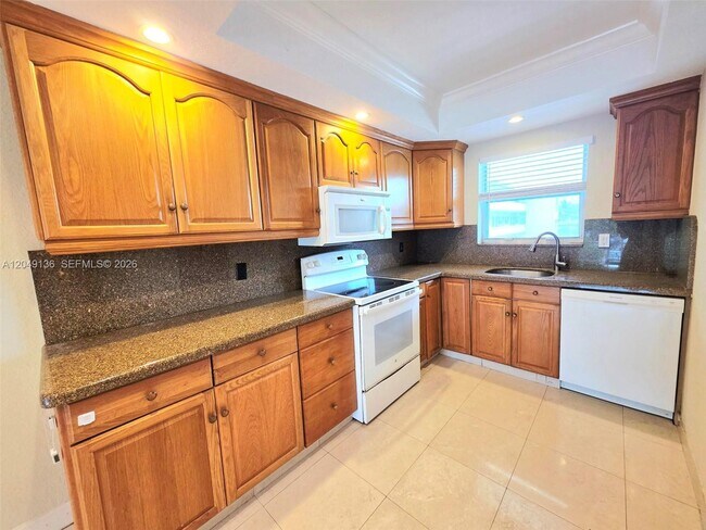 Photo - 1400 NE 57th Ct Unit 202