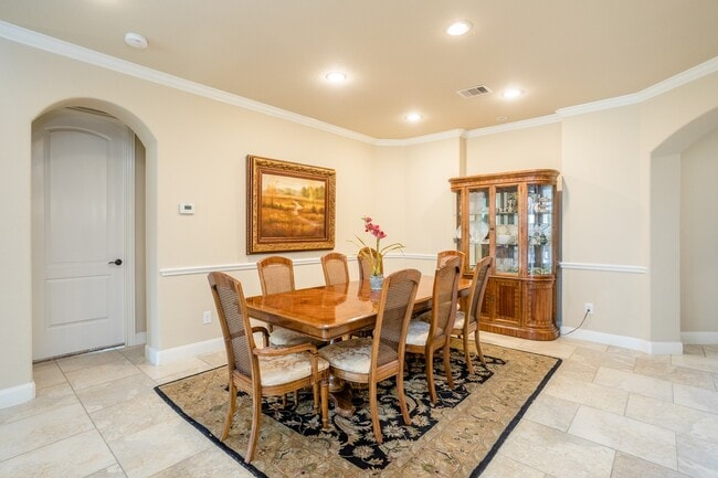 Photo - 7339 Chatham Green Dr